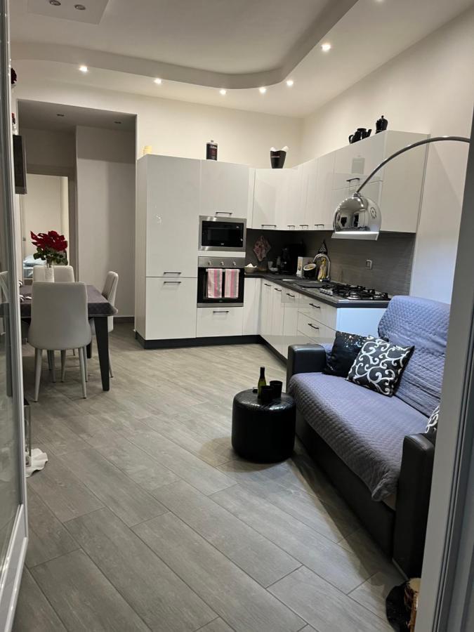 Holiday Home Un Posto Solare Neapol Zewnętrze zdjęcie